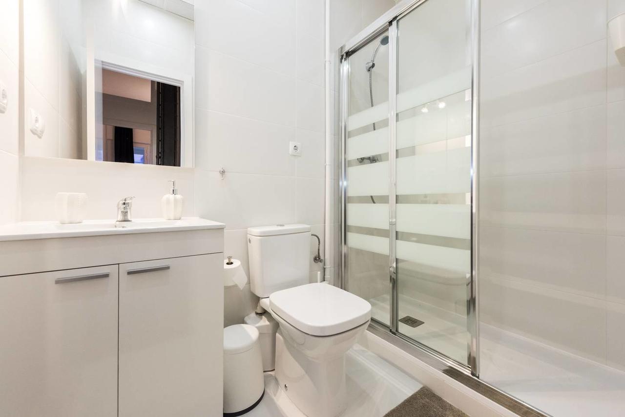 Apartmán M&F Gran Via 3 Hab Madrid Exteriér fotografie